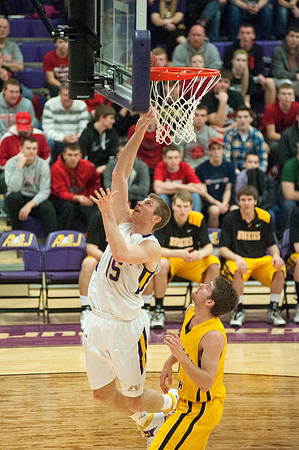 AUvsMichTechMBballALW_0905
