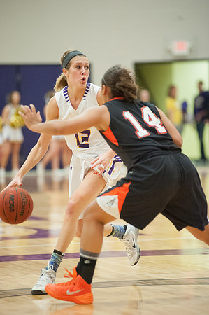 AUvsFindlayWBBallALW_6912